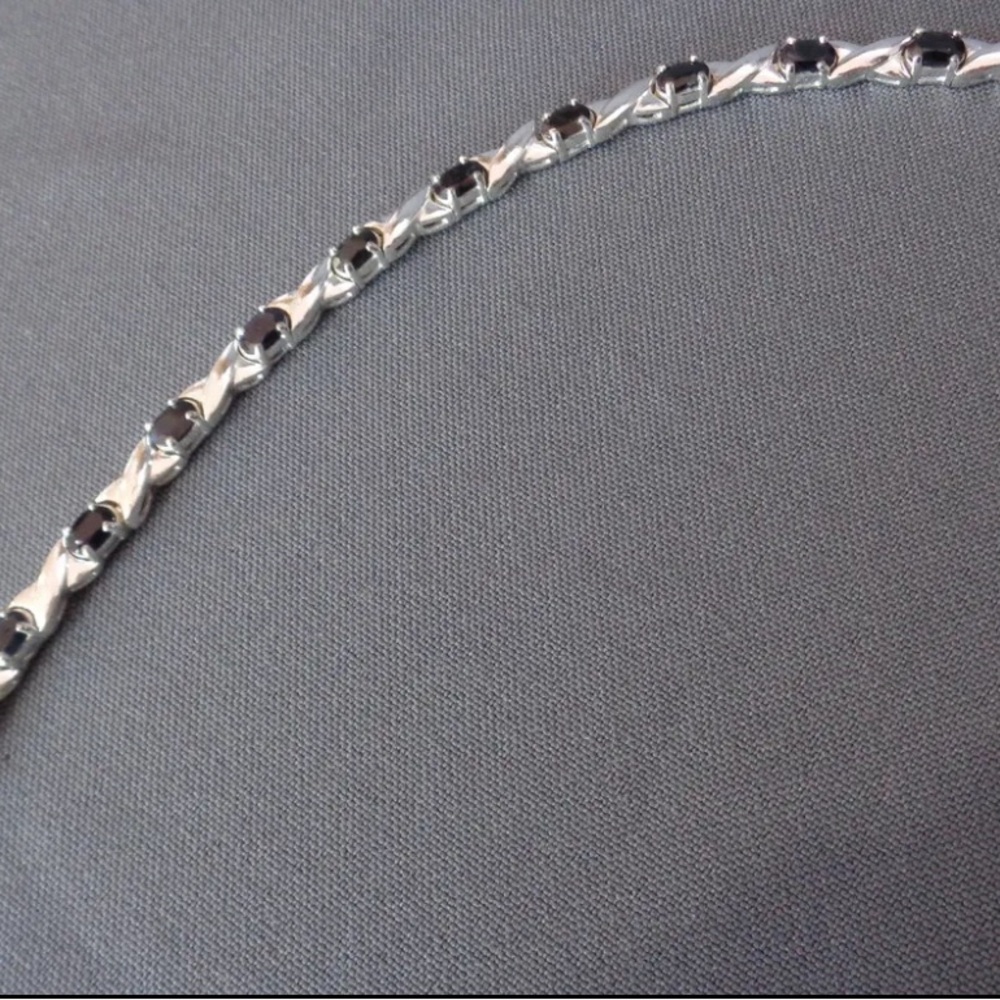*Just sold* 925 Silver & Sapphire Bracelet